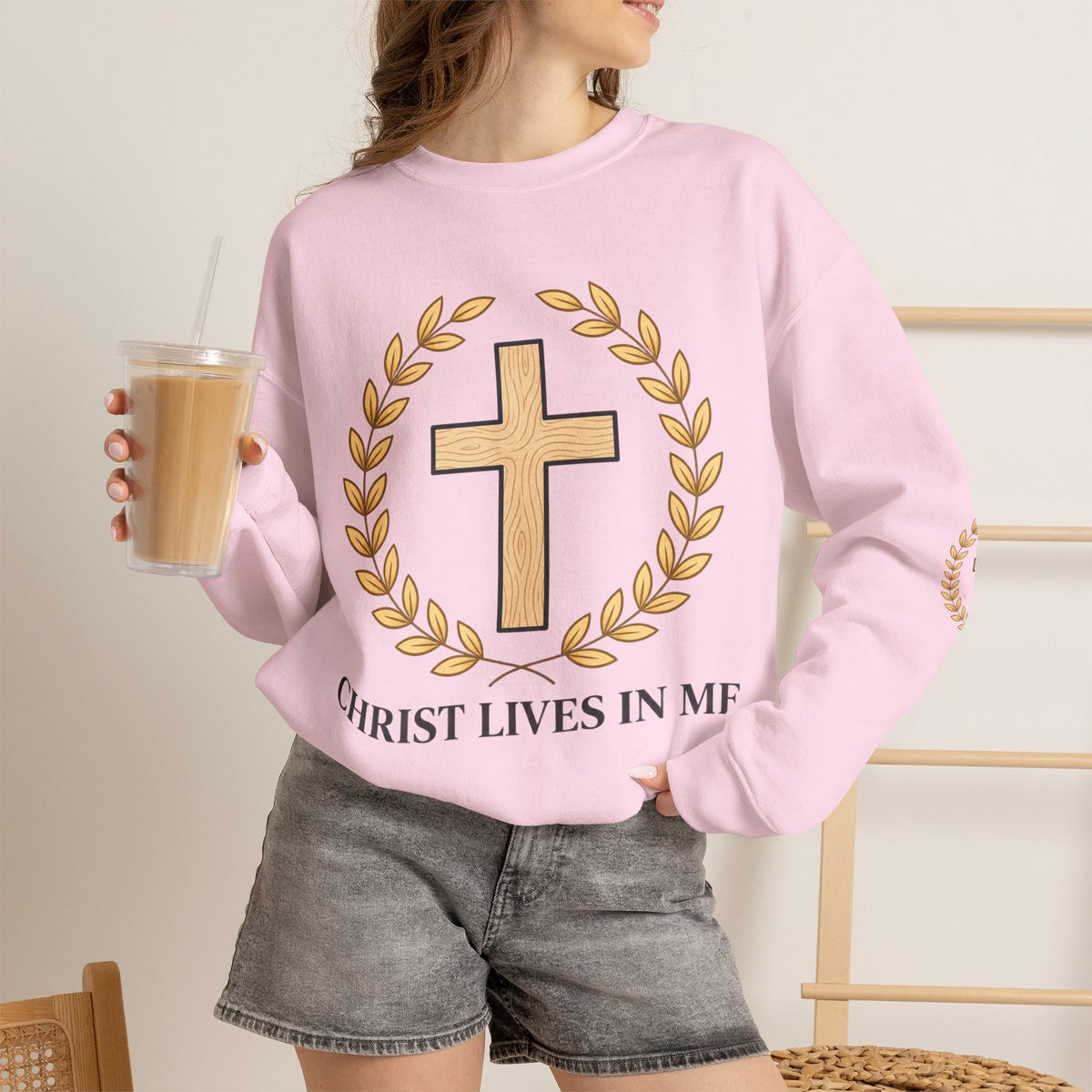 Christian Cross Crewneck Sweatshirt – "Christ Lives in Me" Religious Pullover