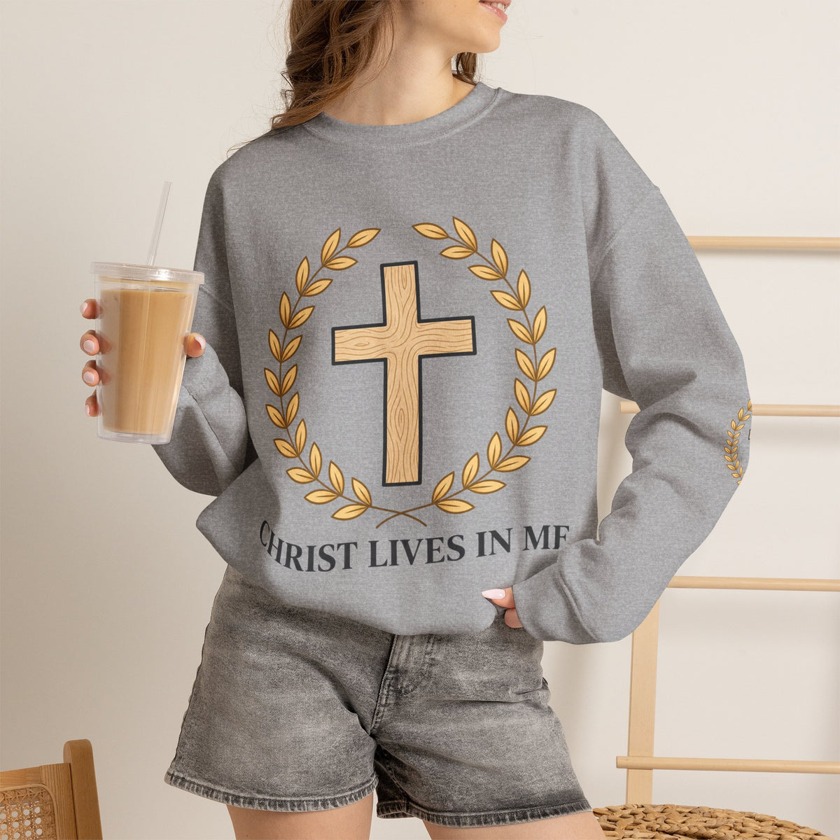 Christian Cross Crewneck Sweatshirt – "Christ Lives in Me" Religious Pullover