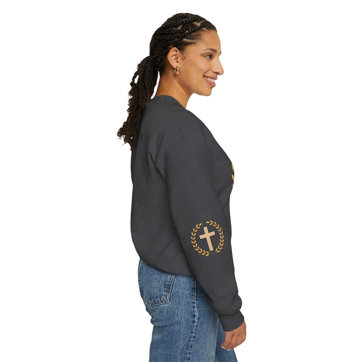 Christian Cross Crewneck Sweatshirt – "Christ Lives in Me" Religious Pullover