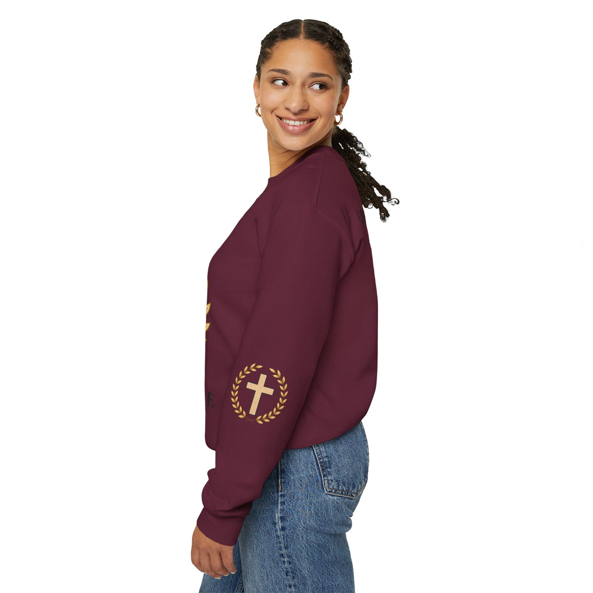 Christian Cross Crewneck Sweatshirt – "Christ Lives in Me" Religious Pullover