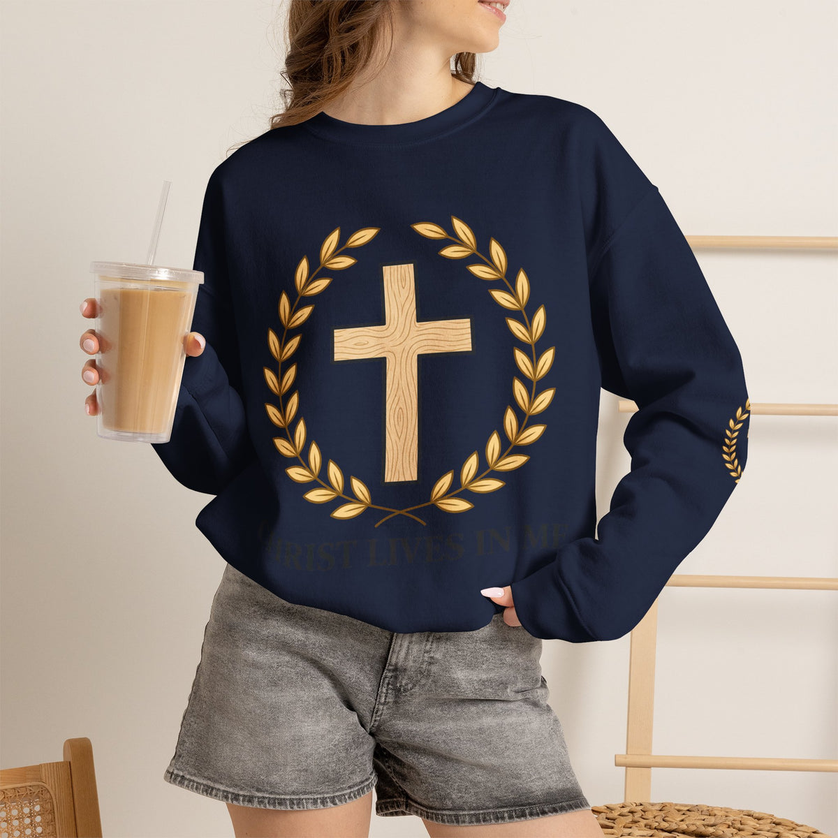 Christian Cross Crewneck Sweatshirt – "Christ Lives in Me" Religious Pullover